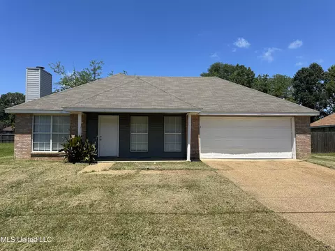 2278 Meagan Dr, Byram, MS 39272