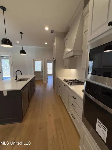 Kitchen - 125 Ashby Rdg Dr, Canton, MS 39046 photo 3 of 9
