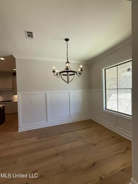 Dining - 125 Ashby Rdg Dr, Canton, MS 39046 photo 1 of 2