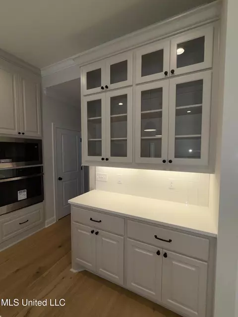 Kitchen - 125 Ashby Rdg Dr, Canton, MS 39046 photo 5 of 9