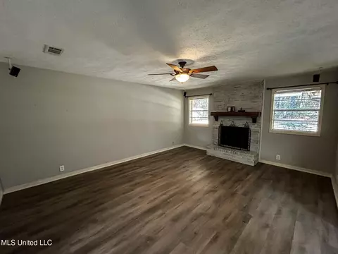 147 Summit Ridge Dr, Brandon, MS 39042 photo 3