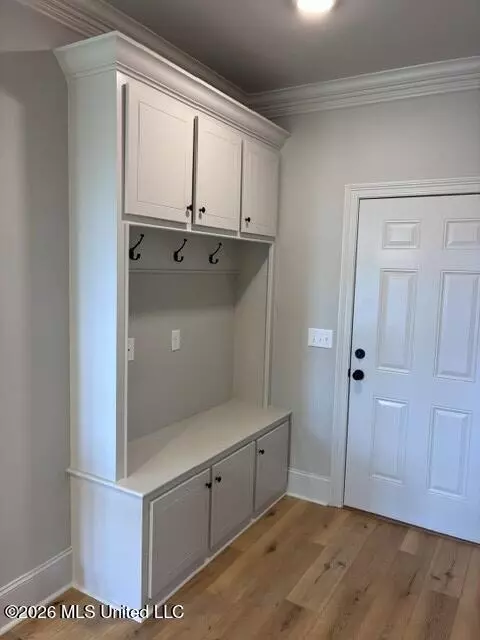 Entry Way - 124 Saint Croix Ln, Madison, MS 39110 photo 2 of 2