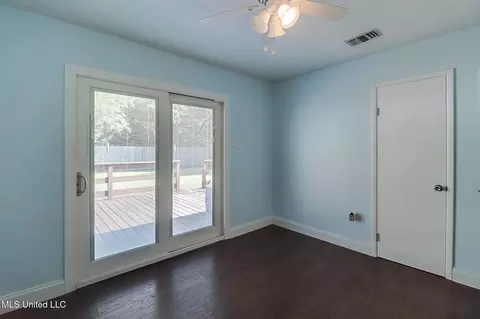 Bedroom - 304 Charles Ave, Long Beach, MS 39560 photo 5 of 5