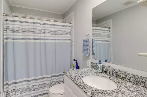 Bath - 304 Charles Ave, Long Beach, MS 39560 photo 3 of 3