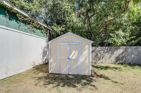 Exterior - 304 Charles Ave, Long Beach, MS 39560 photo 5 of 5