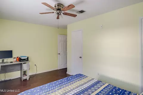Bedroom - 304 Charles Ave, Long Beach, MS 39560 photo 4 of 5