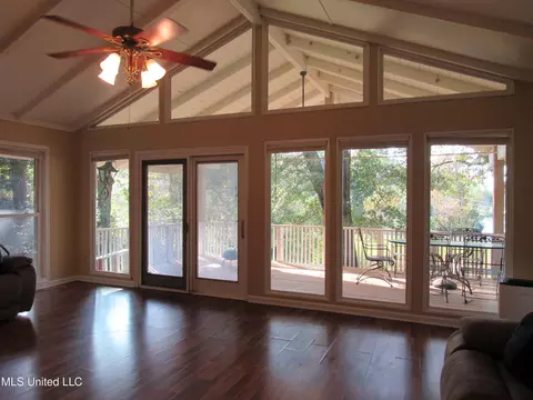 793 Chickadee Cv, Hernando, MS 38632 photo 5