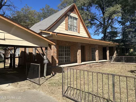632 N Broadway St, Greenville, MS 38701