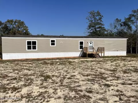 154 S Desoto Rd, Mchenry, MS 39561