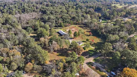 View/Area - 624 Mccluer Rd, Jackson, MS 39212 photo 1 of 2