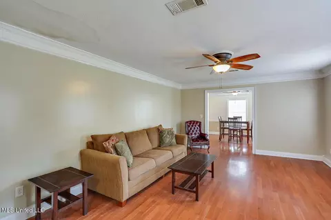 Living - 624 Mccluer Rd, Jackson, MS 39212 photo 1 of 3