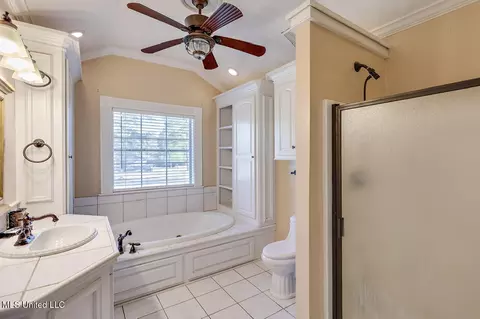 Bath - 624 Mccluer Rd, Jackson, MS 39212 photo 2 of 2
