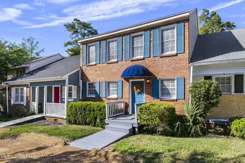 1472 Roxbury Ct, Jackson, MS 39211
