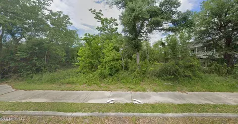0 Dunbar Ave, Bay Saint Louis, MS 39520