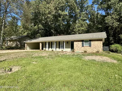 1211 Pineview Dr, Clinton, MS 39056 photo 6