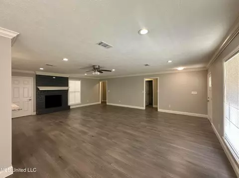 1211 Pineview Dr, Clinton, MS 39056 photo 8