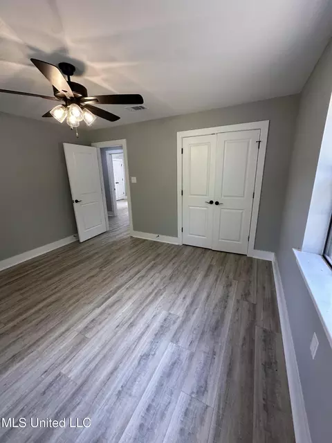 Bedroom - 15077 Alsobrooks Rd, Picayune, MS 39466 photo 4 of 5