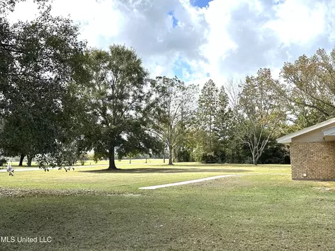 Exterior - 15077 Alsobrooks Rd, Picayune, MS 39466 photo 4 of 4