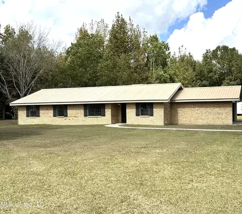 Exterior - 15077 Alsobrooks Rd, Picayune, MS 39466 photo 2 of 4