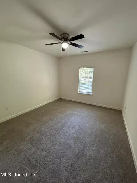 78 Beechtree Ln, Byhalia, MS 38611 photo 18