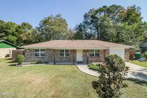 112 Imilda Dr, Gulfport, MS 39503