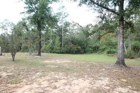 139 Knollcrest Dr, Lucedale, MS 39452 photo 3