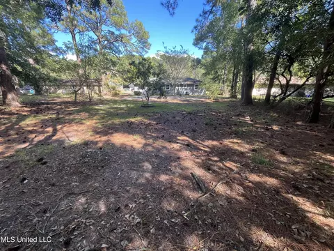 Exterior - 2425 Academy Dr, Gautier, MS 39553 photo 1 of 4