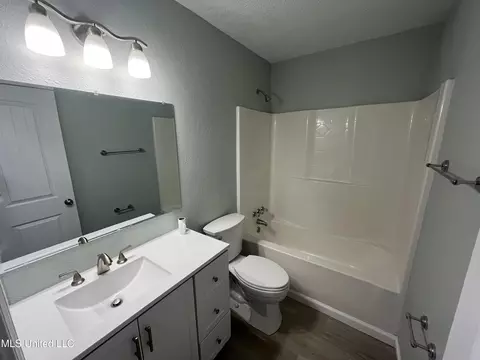 Bath - 2425 Academy Dr, Gautier, MS 39553 photo 1 of 2