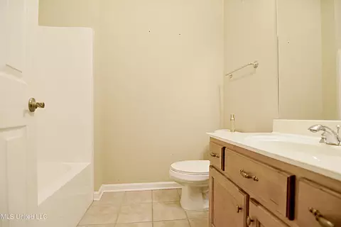 815 Cardinal Ln, Hernando, MS 38632 photo 14