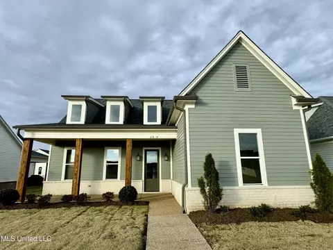 2882 Market Square Ave, Southaven, MS 38672