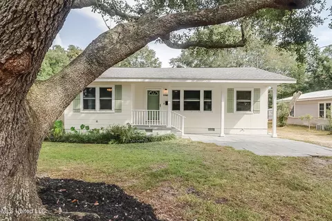 4008 Chamberlain Ave, Gulfport, MS 39507