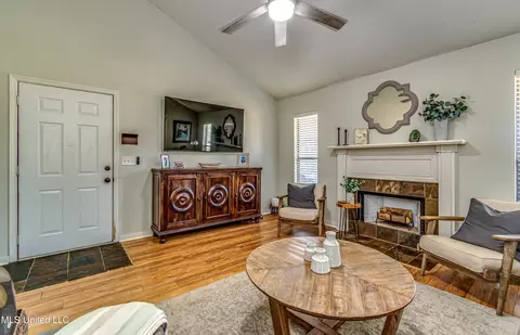 835 Planters Pt, Canton, MS 39046 photo 7