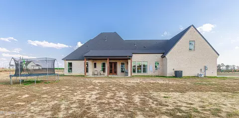 Exterior - 513 Stump Ridge Rd, Brandon, MS 39047 photo 7 of 8