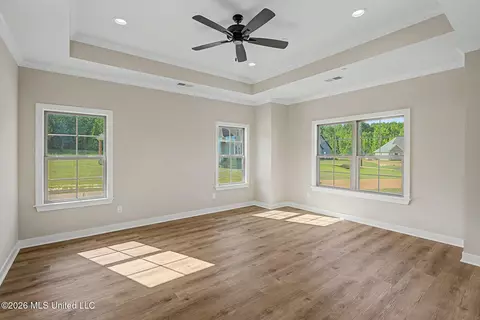 Bedroom - 9069 Bennett Trl, Hernando, MS 38632 photo 1 of 4