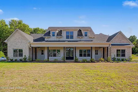 9069 Bennett Trl, Hernando, MS 38632