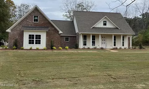 112 Trickhambridge Rd, Brandon, MS 39042