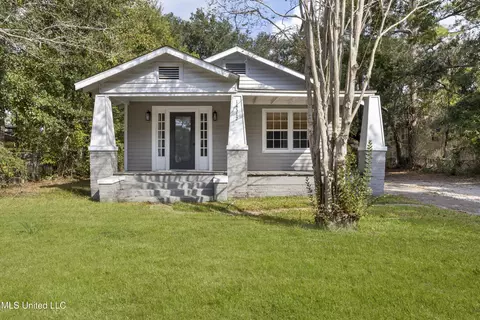 14312 Lemoyne Blvd, Biloxi, MS 39532