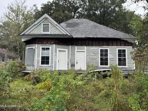 928 Hunt St, Jackson, MS 39203