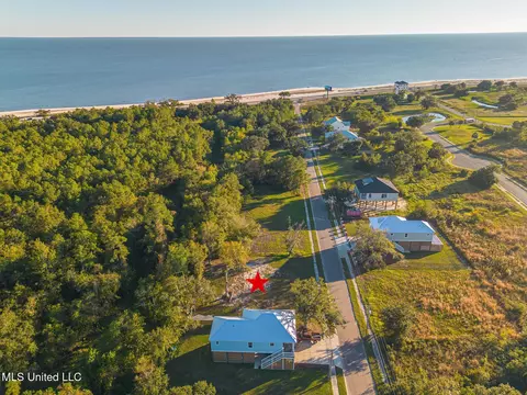 132 Markham Dr, Long Beach, MS 39560