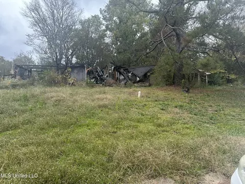 929 Palm St, Jackson, MS 39212 photo 3