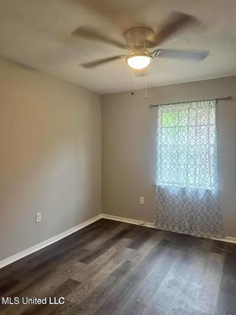 Other - 5257 Sycamore Dr, Jackson, MS 39212 photo 3 of 4