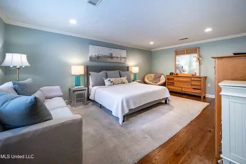 Bedroom - 4840 Shadowwood Dr, Jackson, MS 39211 photo 3 of 8