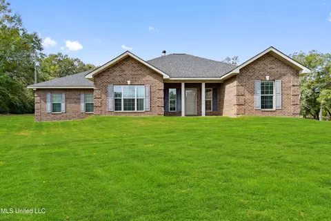 1246 Jodie Baxter Rd, Lucedale, MS 39452