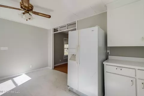 620 W Border Ave, Wiggins, MS 39577 photo 9