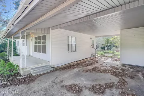 620 W Border Ave, Wiggins, MS 39577 photo 21