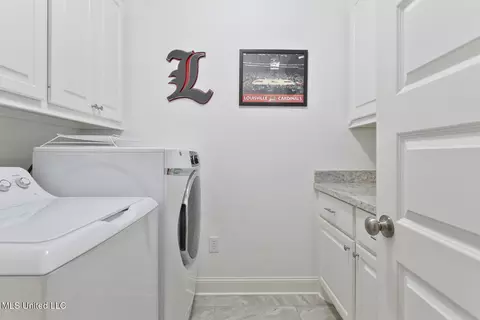 549 E Park St, Canton, MS 39046 photo 18