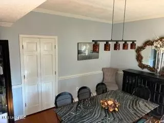 10 Robinwood Pl, Jackson, MS 39211 photo 9