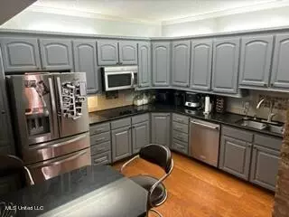 10 Robinwood Pl, Jackson, MS 39211 photo 7