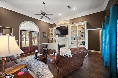 Other - 194 Holmar Dr, Brandon, MS 39047 photo 2 of 8
