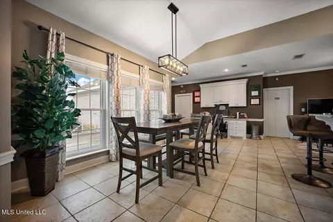 Dining - 194 Holmar Dr, Brandon, MS 39047 photo 1 of 1